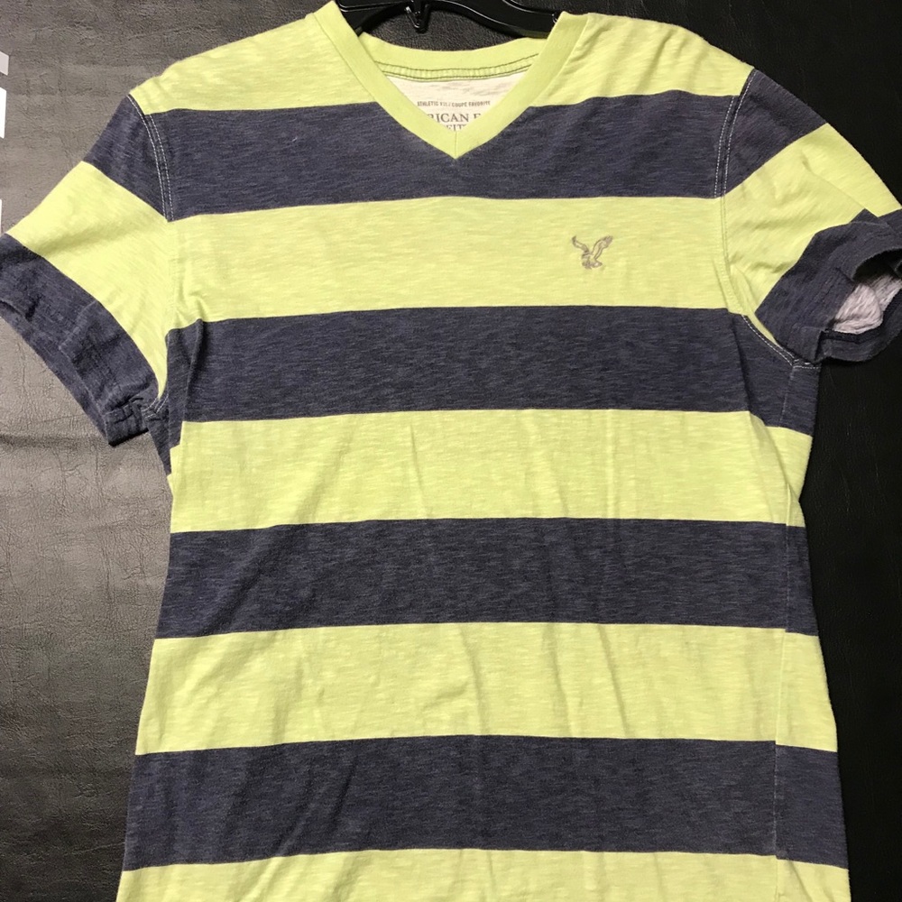 American Eagle men’s medium short sleeve shirt